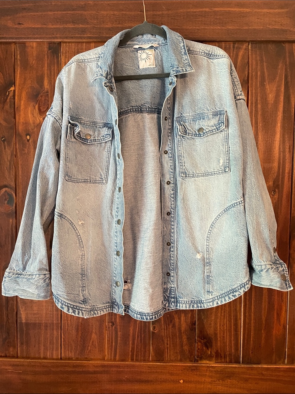 Offline by Aerie Light Wash Denim Button-Down Shirt Jacket SzS